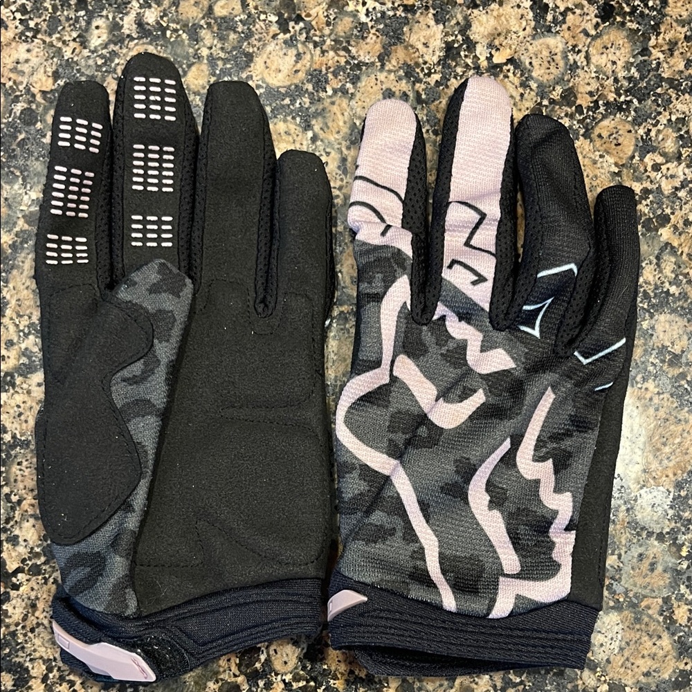 FOX RACING Women’s 180 Skew Gloves Medium